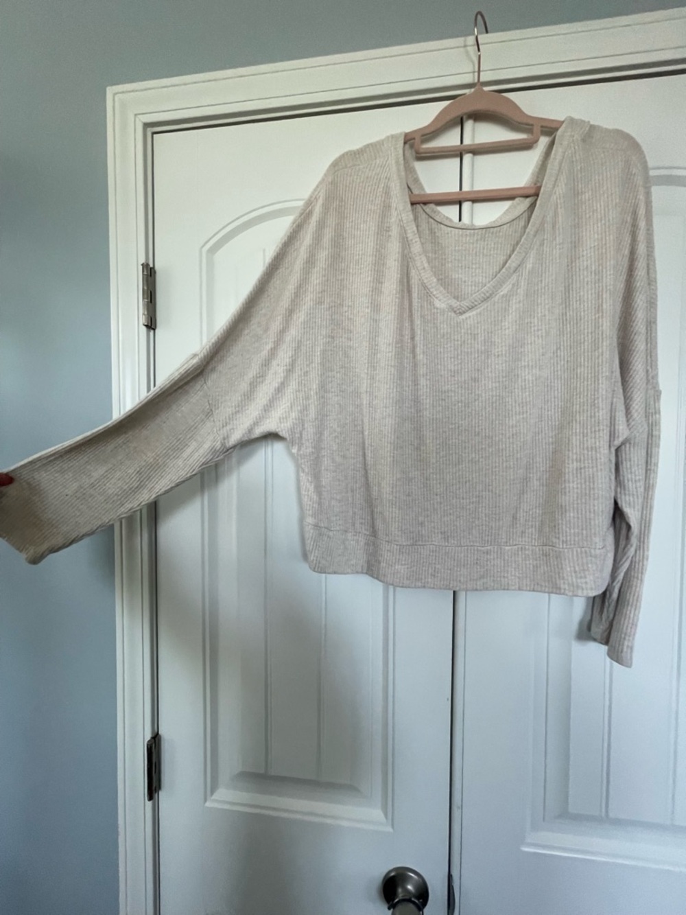 2️⃣ Crop Sweaters - Picture 2 of 8